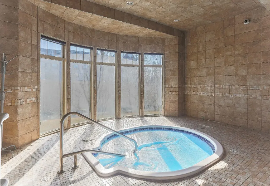 92 Crystal Shores Road Okotoks AB T1S 2M8