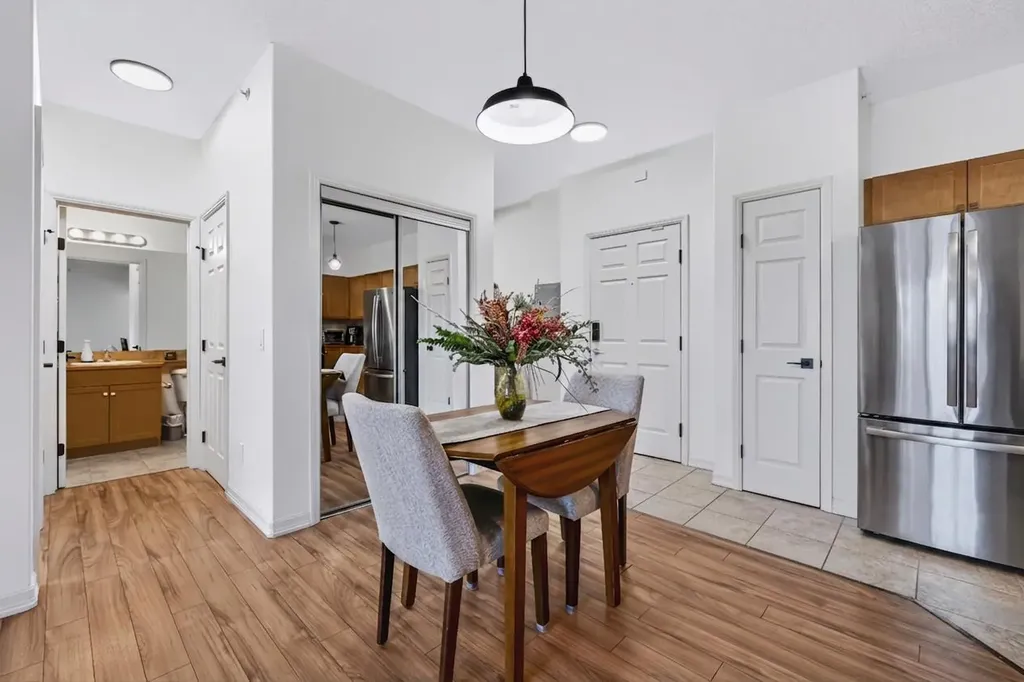 92 Crystal Shores Road Okotoks AB T1S 2M8