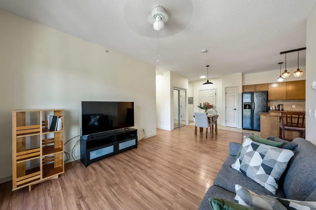 92 Crystal Shores Road Okotoks AB T1S 2M8
