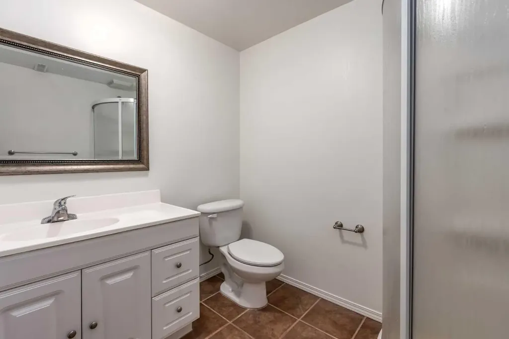5625 Silverdale Drive NW Calgary AB T3B 4N5