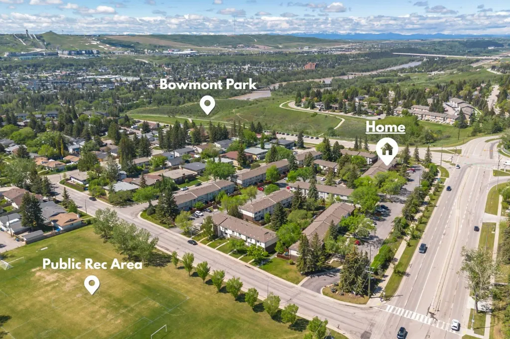 5625 Silverdale Drive NW Calgary AB T3B 4N5