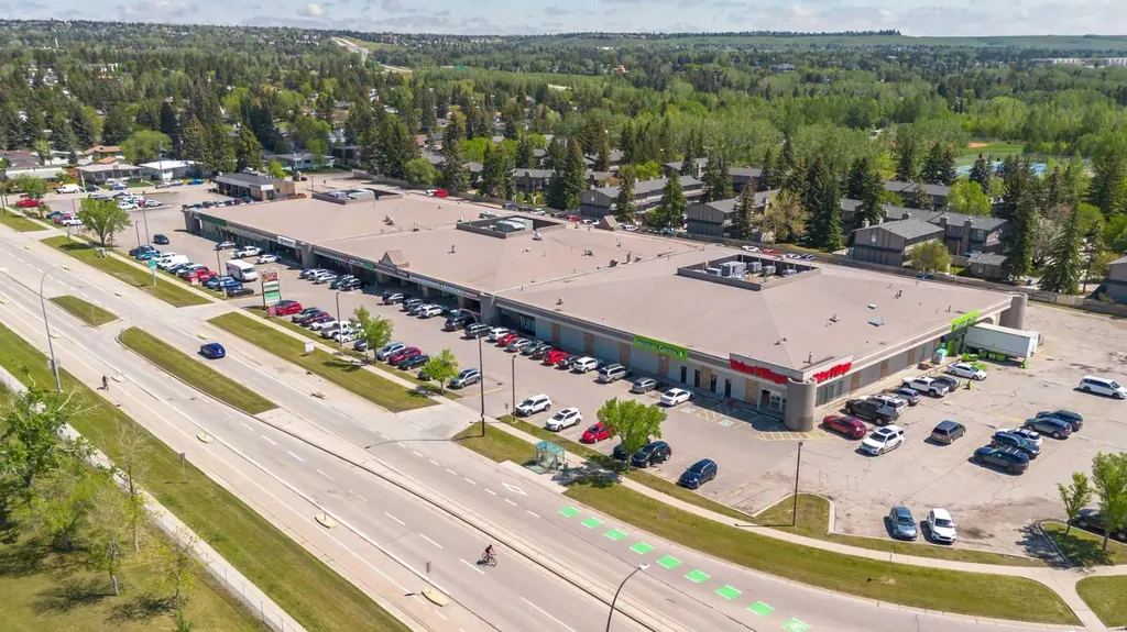 5625 Silverdale Drive NW Calgary AB T3B 4N5