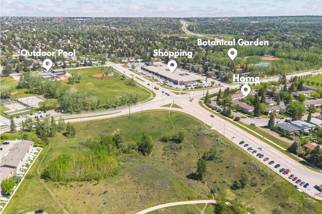 5625 Silverdale Drive NW Calgary AB T3B 4N5