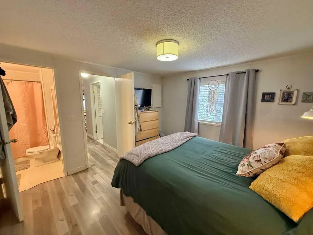 133 Jarvis Street Hinton AB T7V1R9
