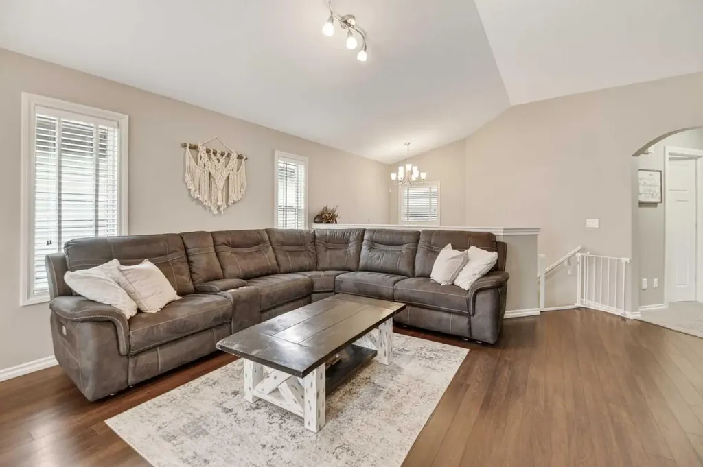 91 Timberstone Way Red Deer AB T4P 0N5