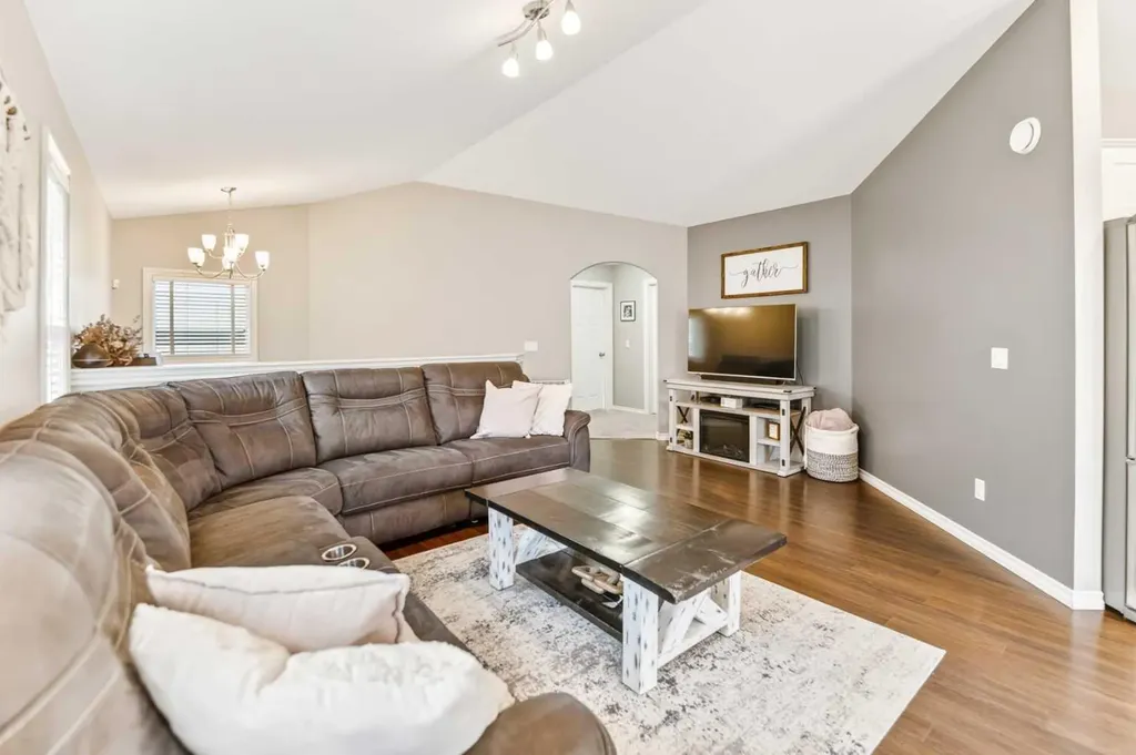 91 Timberstone Way Red Deer AB T4P 0N5