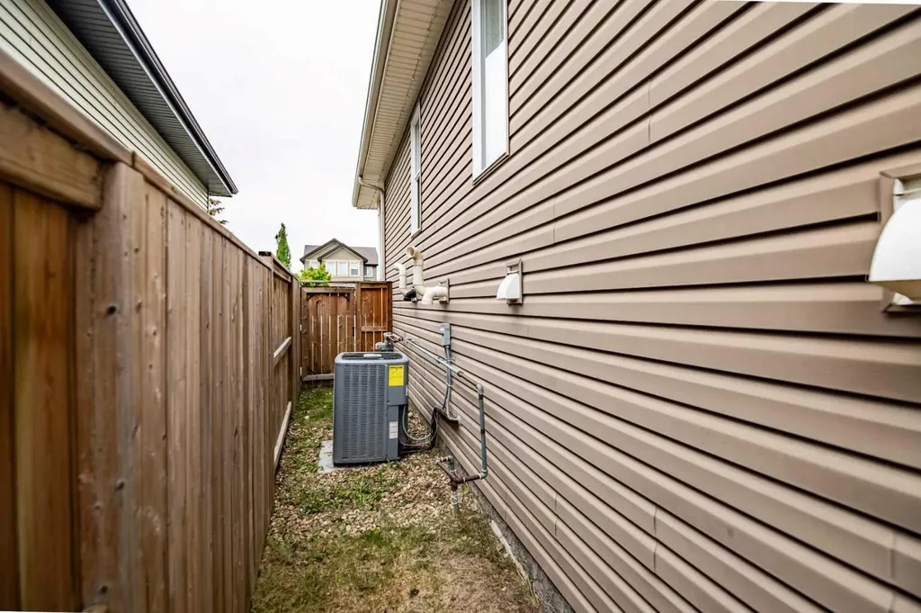 91 Timberstone Way Red Deer AB T4P 0N5