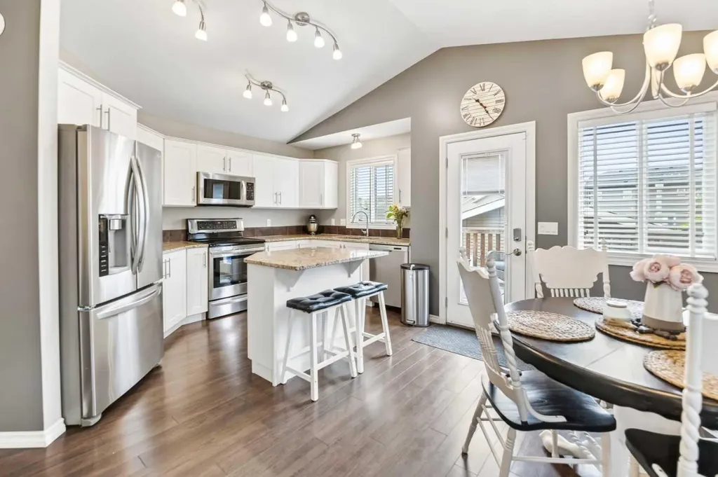 91 Timberstone Way Red Deer AB T4P 0N5