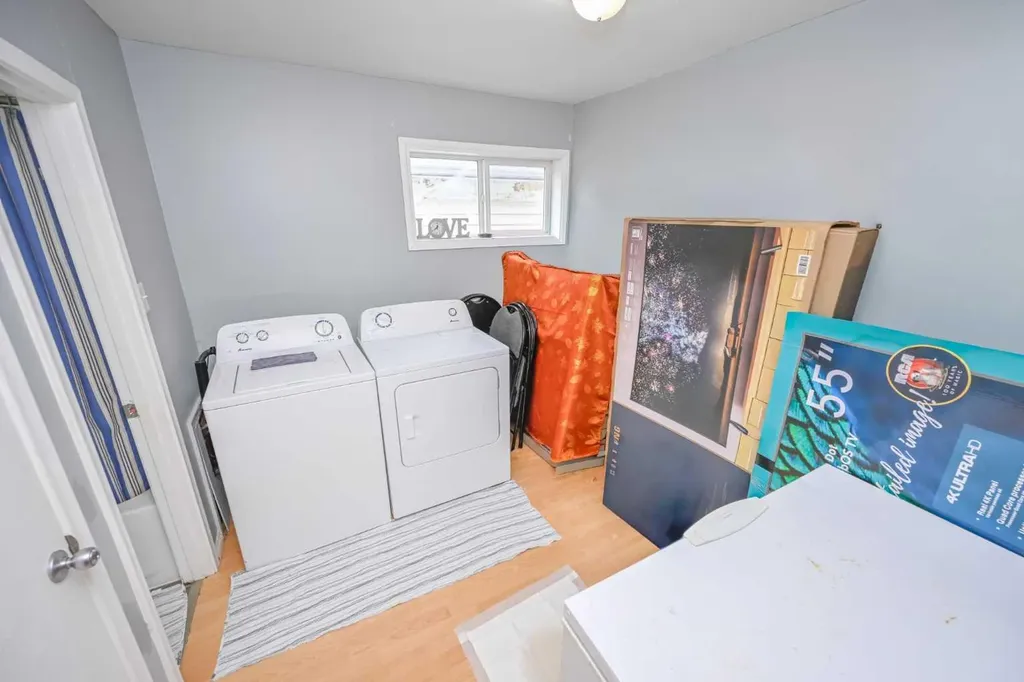 10112 104 Avenue SW Grande Prairie AB T8V 1E7
