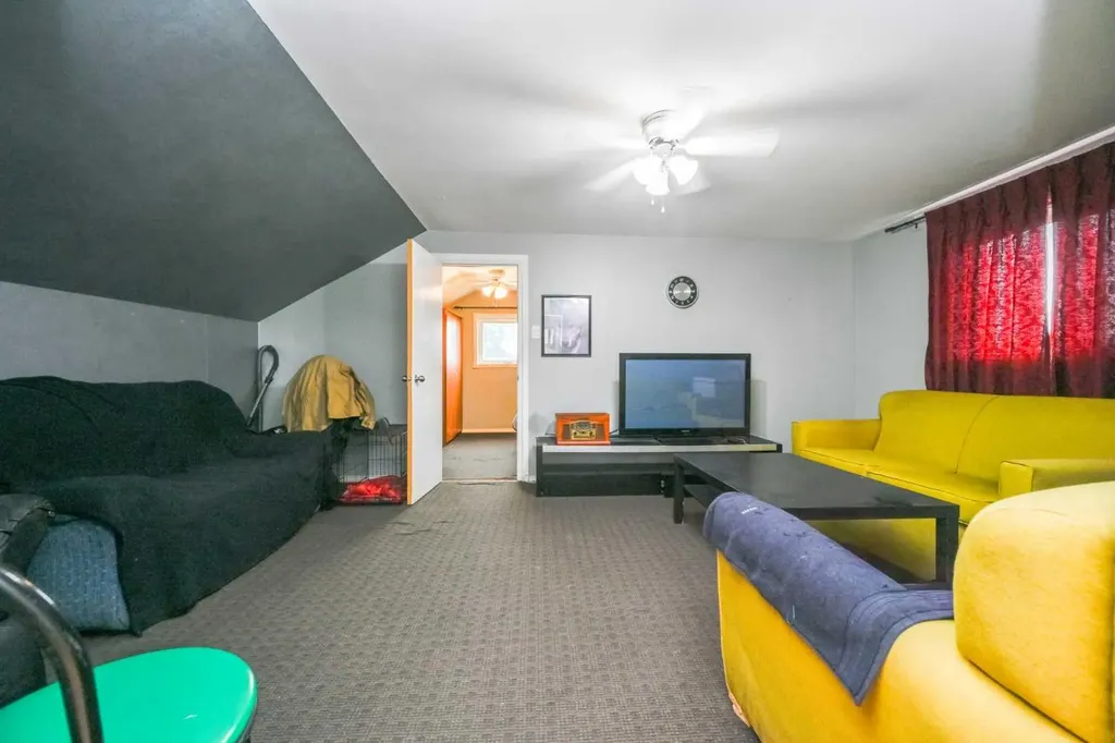 10112 104 Avenue SW Grande Prairie AB T8V 1E7
