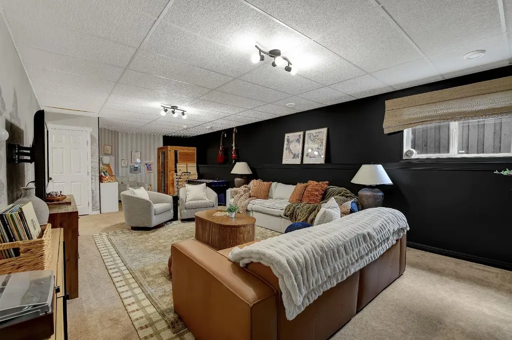 8625 118 Avenue Grande Prairie AB T8X 0H4