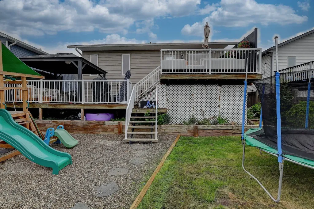 8625 118 Avenue Grande Prairie AB T8X 0H4