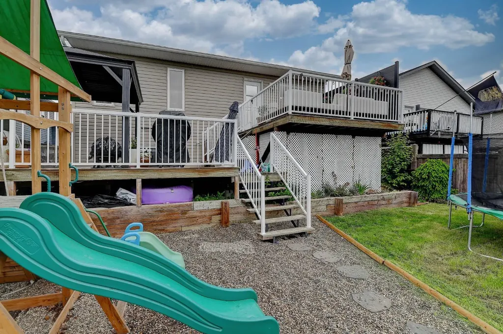 8625 118 Avenue Grande Prairie AB T8X 0H4