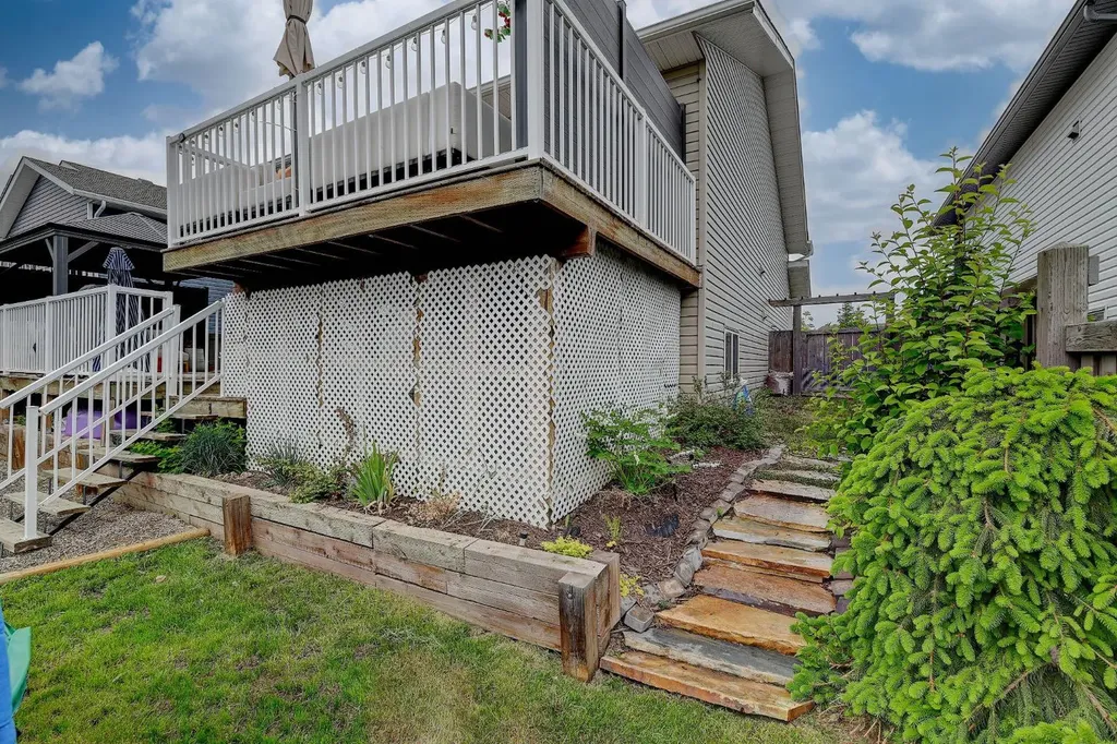 8625 118 Avenue Grande Prairie AB T8X 0H4
