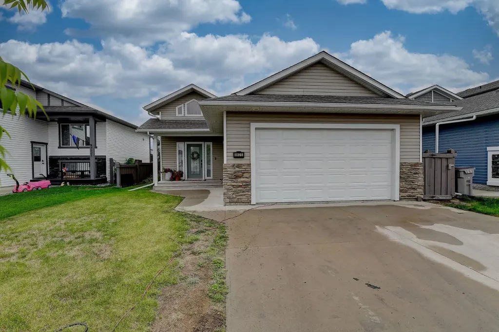 8625 118 Avenue Grande Prairie AB T8X 0H4