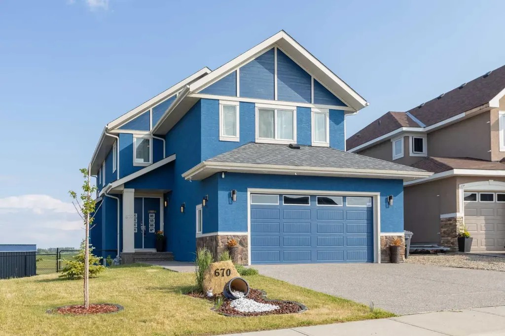 670 Muirfield Crescent Lyalta AB T0J1Y1