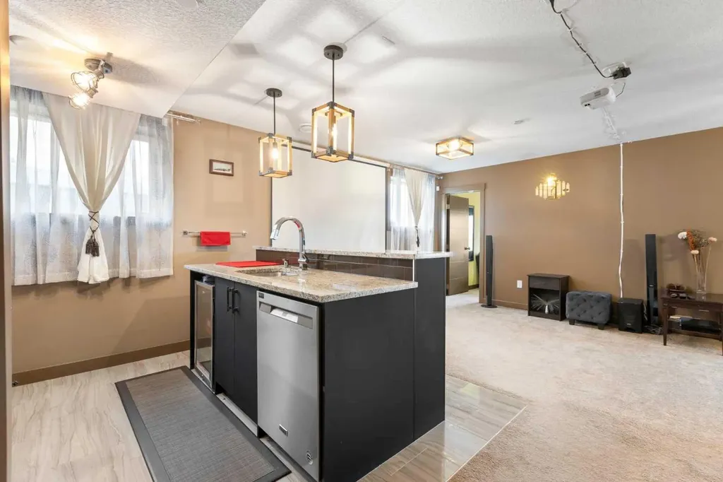 670 Muirfield Crescent Lyalta AB T0J1Y1