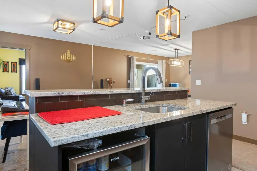 670 Muirfield Crescent Lyalta AB T0J1Y1