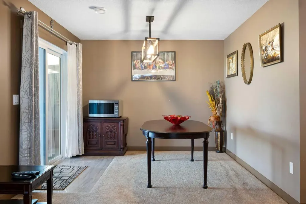670 Muirfield Crescent Lyalta AB T0J1Y1
