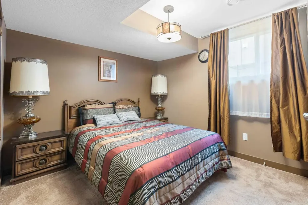 670 Muirfield Crescent Lyalta AB T0J1Y1