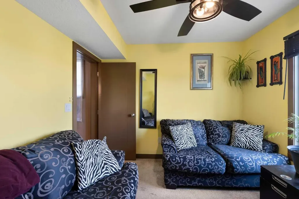 670 Muirfield Crescent Lyalta AB T0J1Y1