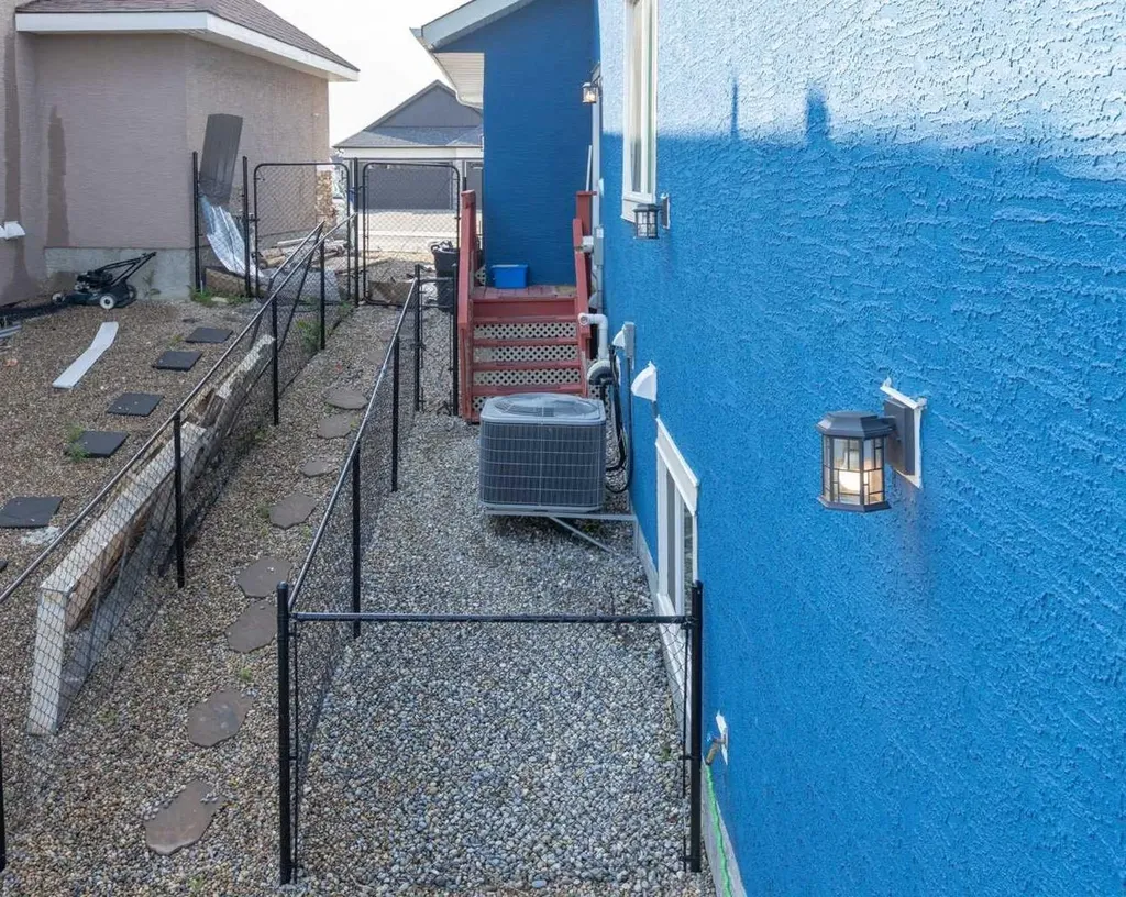 670 Muirfield Crescent Lyalta AB T0J1Y1