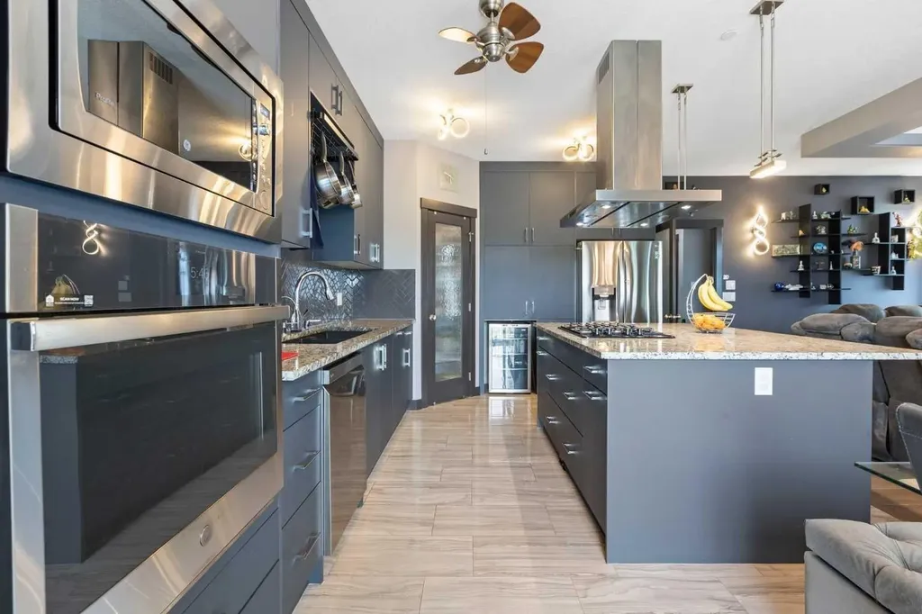 670 Muirfield Crescent Lyalta AB T0J1Y1