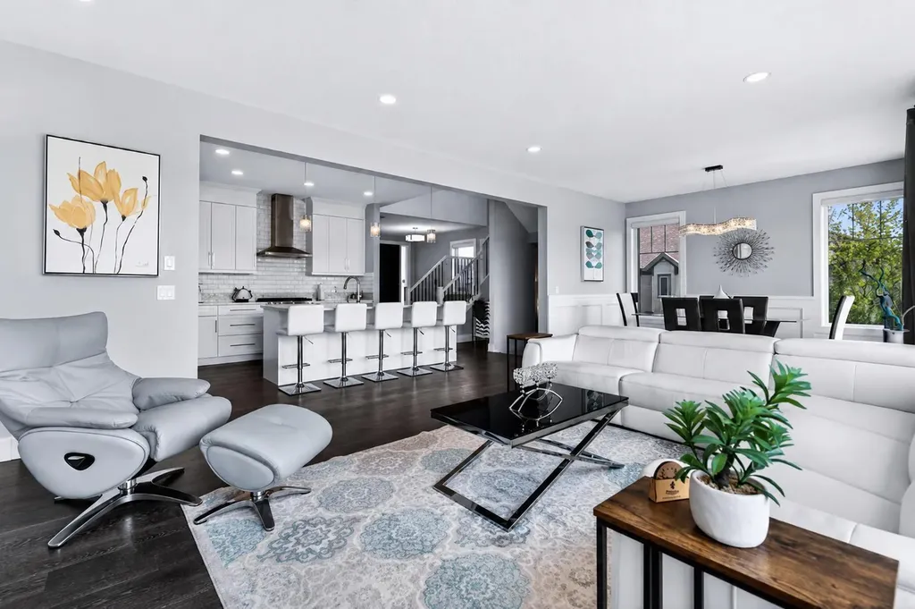 219 Legacy Mount SE Calgary AB T2X 2G8