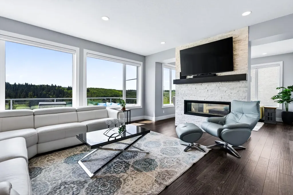 219 Legacy Mount SE Calgary AB T2X 2G8