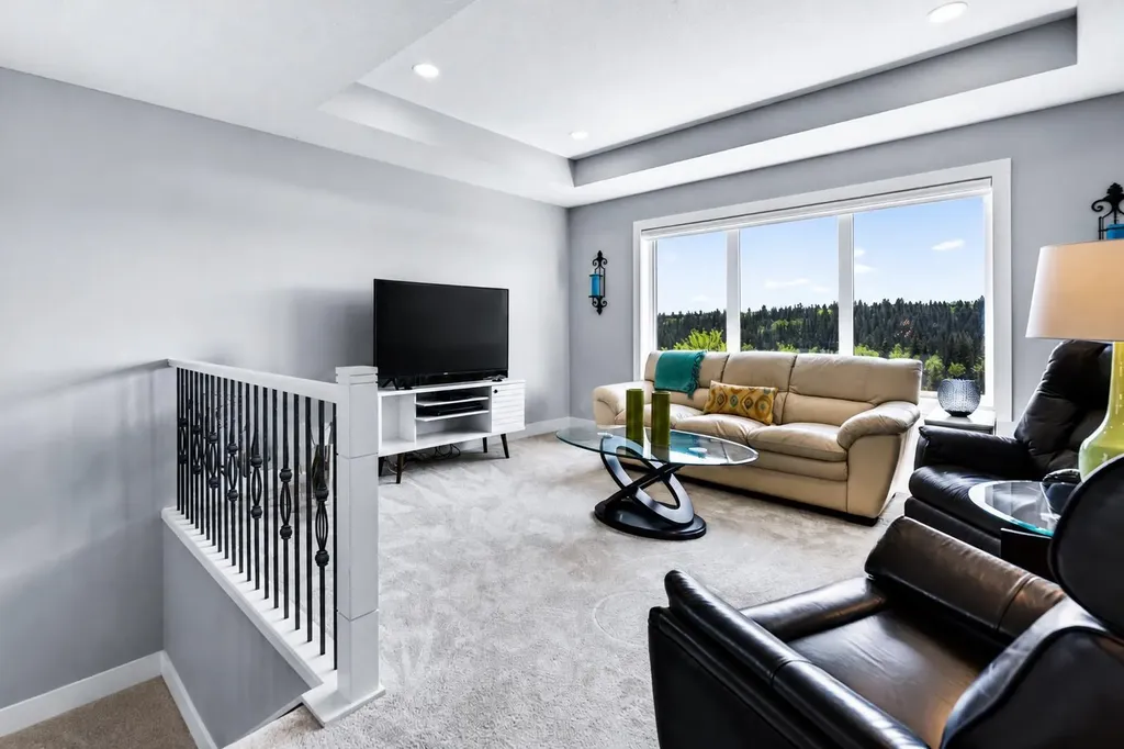 219 Legacy Mount SE Calgary AB T2X 2G8