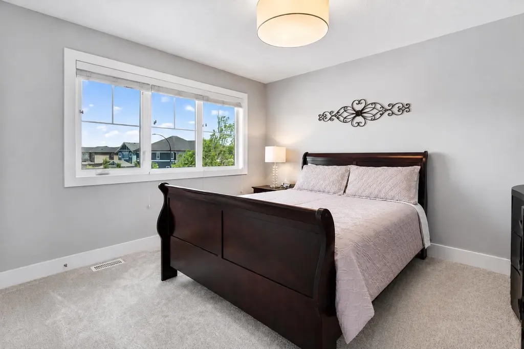 219 Legacy Mount SE Calgary AB T2X 2G8