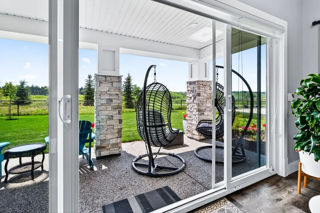 219 Legacy Mount SE Calgary AB T2X 2G8