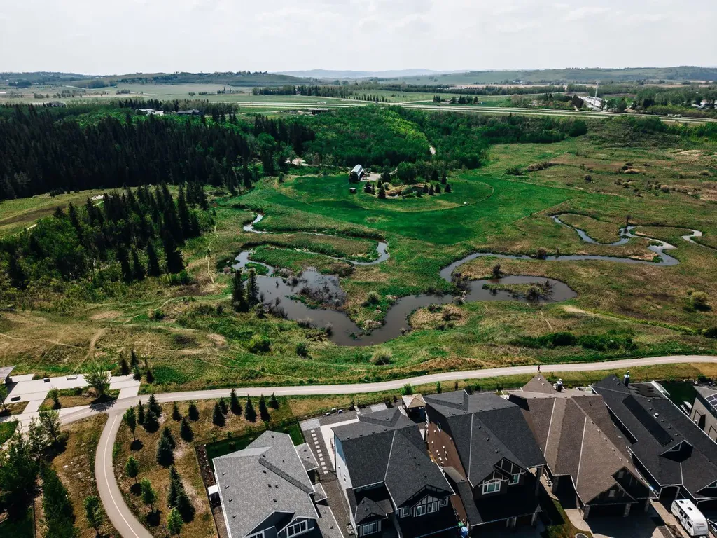 219 Legacy Mount SE Calgary AB T2X 2G8