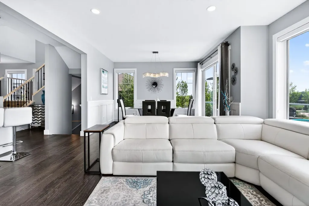 219 Legacy Mount SE Calgary AB T2X 2G8