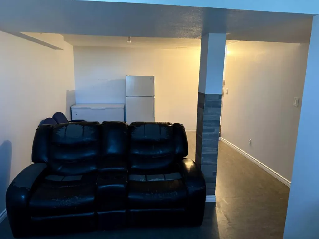 325 2 Avenue N Champion AB T0L 0R0