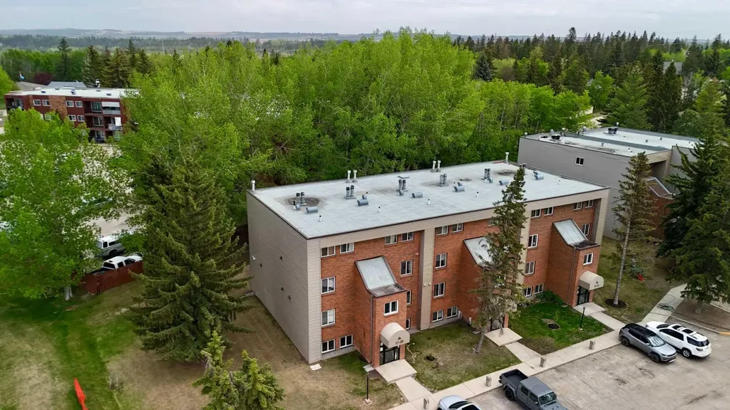 80 Piper Drive Red Deer AB T4P1H8