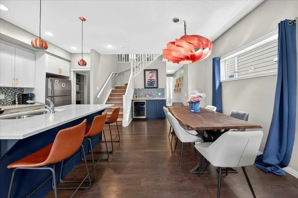 36 Mahogany Row SE Calgary AB T3M 1S9
