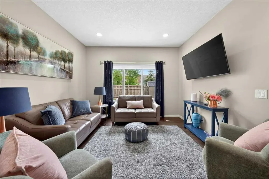 36 Mahogany Row SE Calgary AB T3M 1S9
