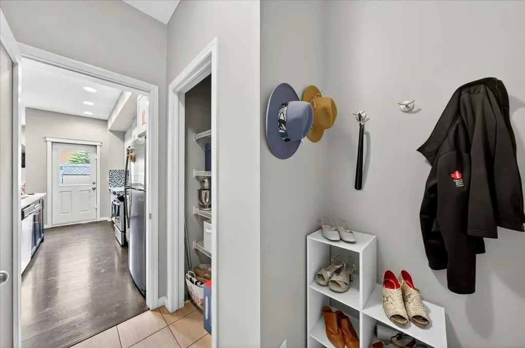 36 Mahogany Row SE Calgary AB T3M 1S9