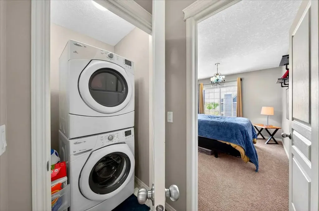 36 Mahogany Row SE Calgary AB T3M 1S9