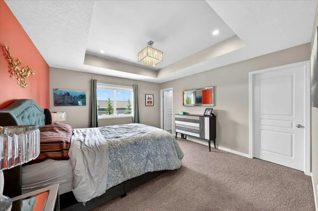 36 Mahogany Row SE Calgary AB T3M 1S9