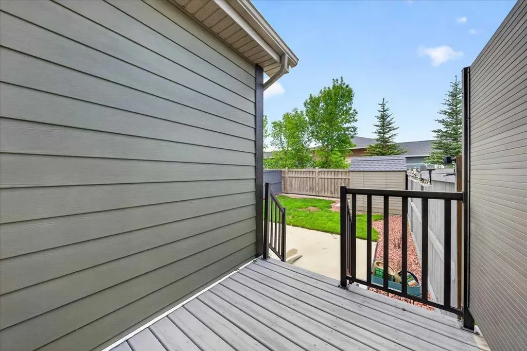 36 Mahogany Row SE Calgary AB T3M 1S9