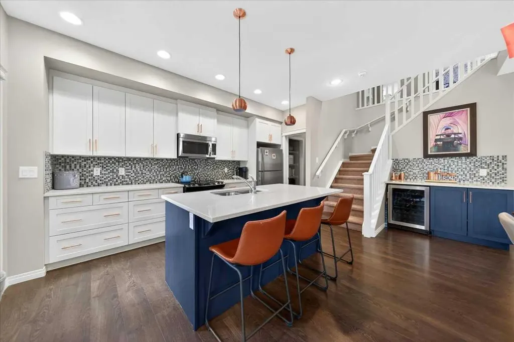 36 Mahogany Row SE Calgary AB T3M 1S9
