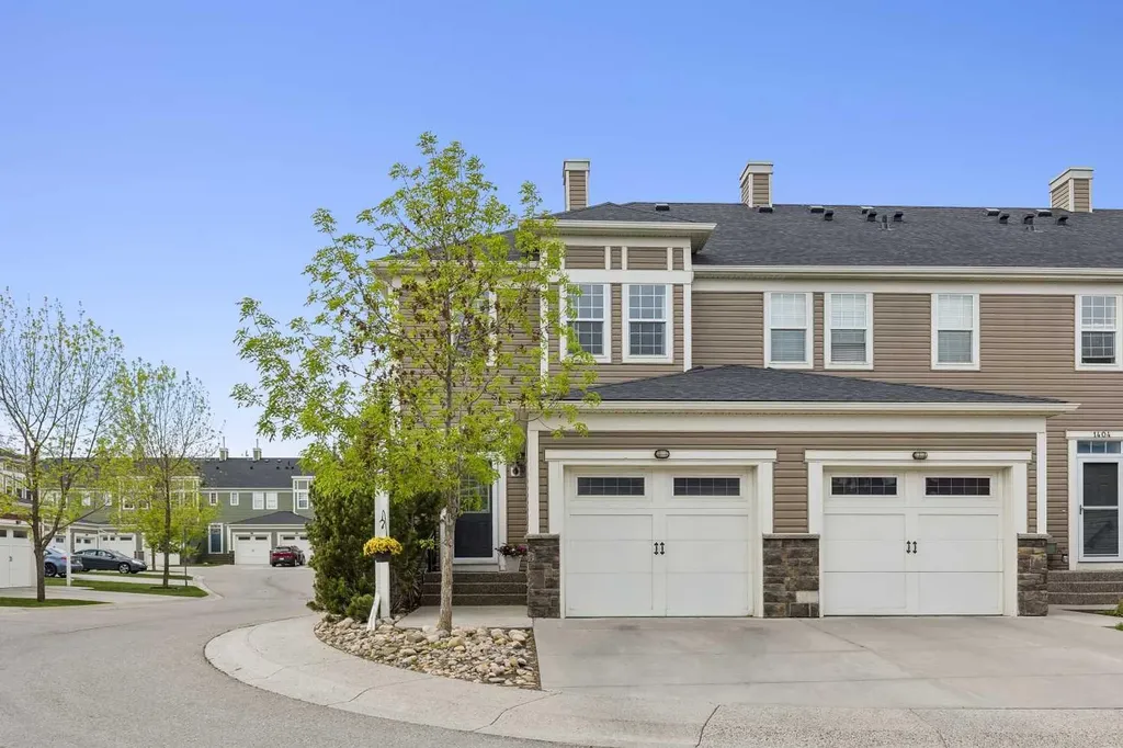 155 Silverado Skies Link SW Calgary AB T2X 0K7