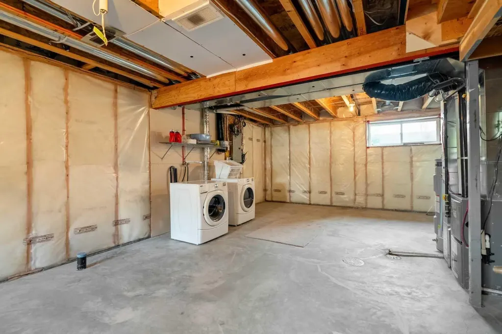 249 Elgin Meadows Park SE Calgary AB T2Z0M4