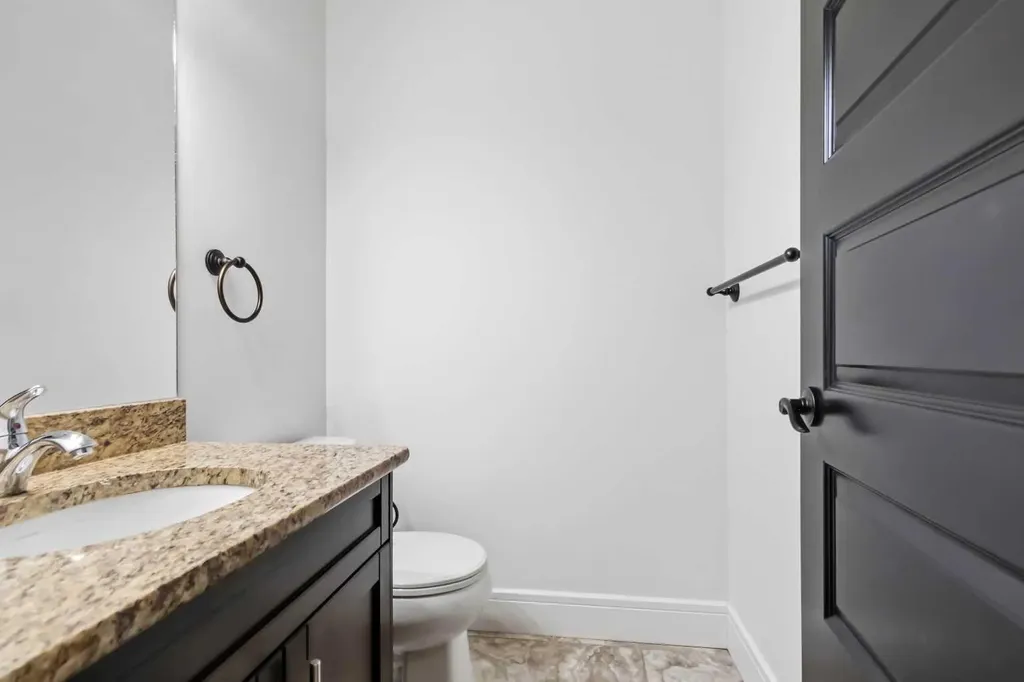 121 Diamondstone Ridge Fort Mcmurray AB T9K 0T8
