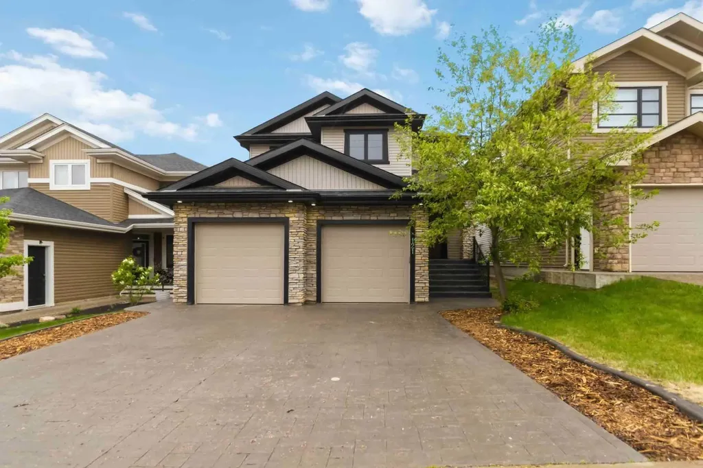 121 Diamondstone Ridge Fort Mcmurray AB T9K 0T8