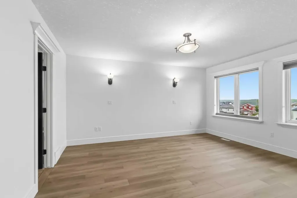 121 Diamondstone Ridge Fort Mcmurray AB T9K 0T8