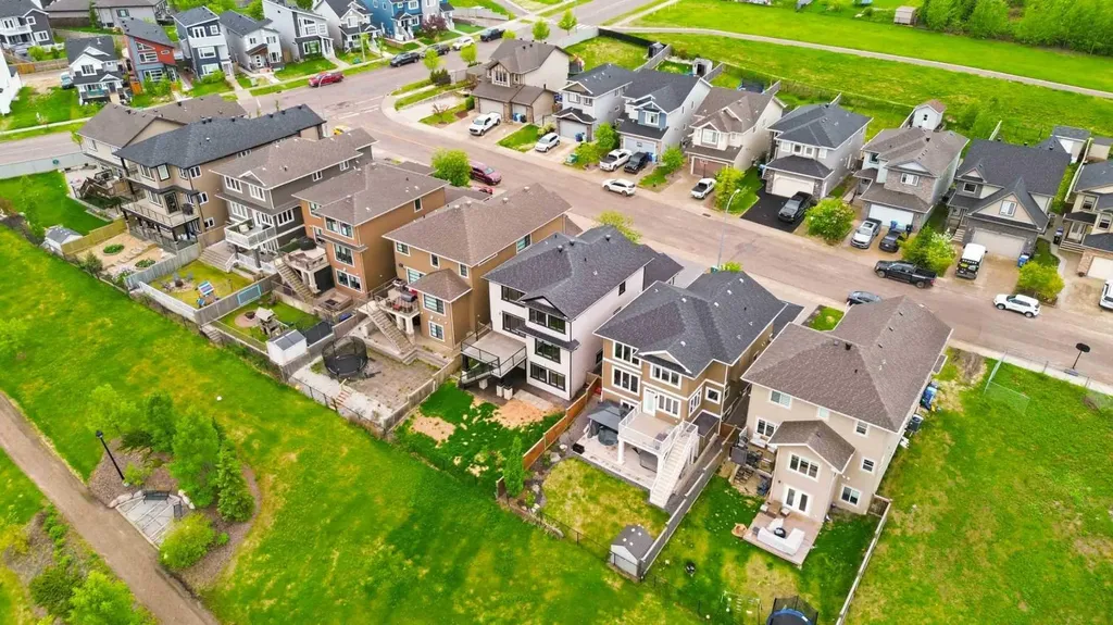 121 Diamondstone Ridge Fort Mcmurray AB T9K 0T8
