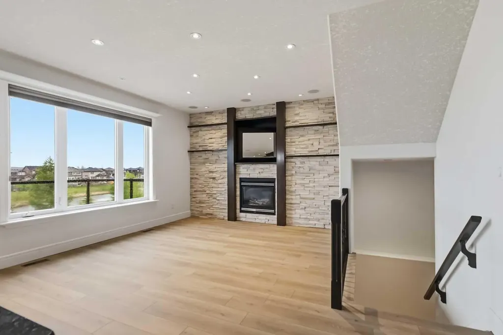 121 Diamondstone Ridge Fort Mcmurray AB T9K 0T8